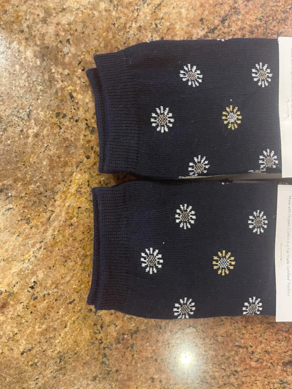 NEW! Pact Navy Daisy  Premium Crew Socks Two Pair NWT!